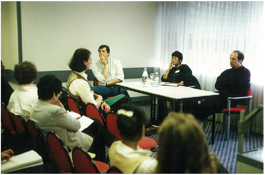 Organizing a discussion wit professor David Canter at the Student Members Group / British Psychological Society Conference, Brighton, UK, 1996